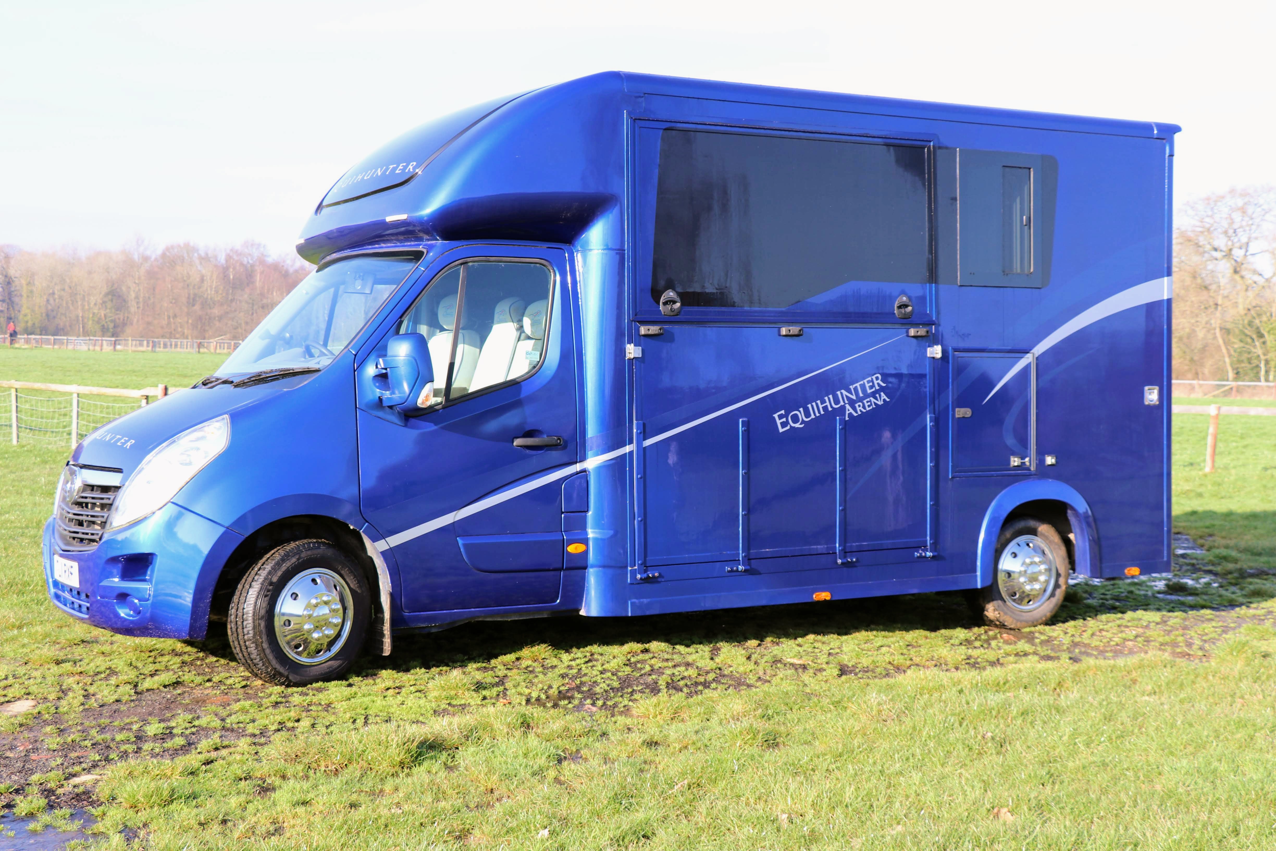 vauxhall movano 3.5 t horsebox for sale